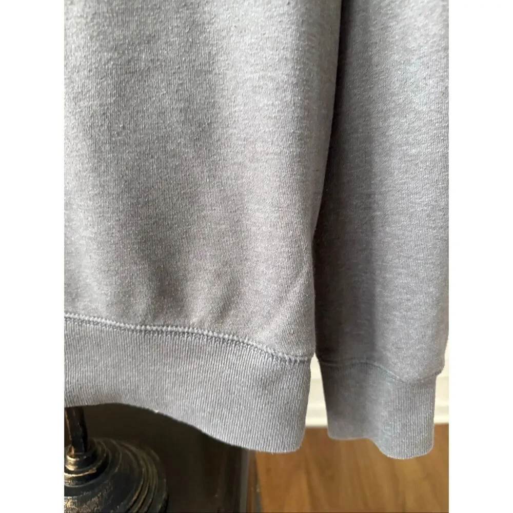 The North Face Heritage Patch Crew Sweatshirt Grey S